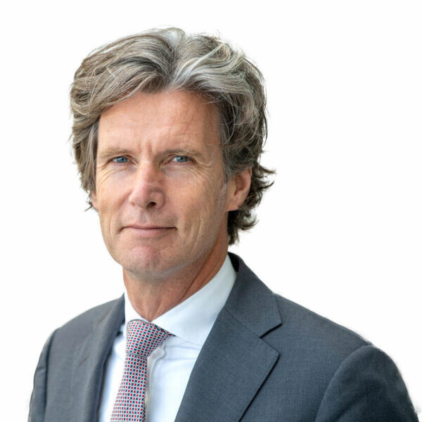 Interview met Jan Versteeg  de nieuwe Nederlandse ambassadeur in Parijs